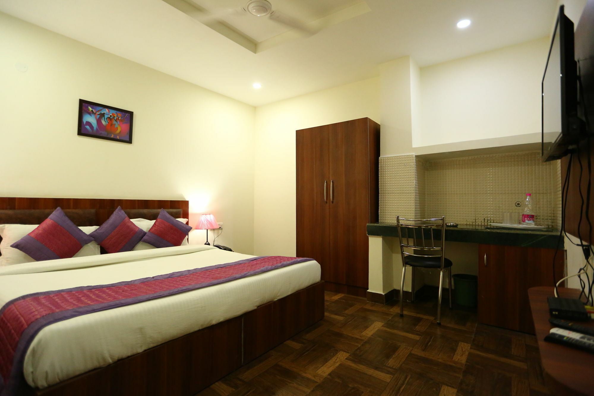 Hotel Aerotech Suite Нью-Дели Экстерьер фото