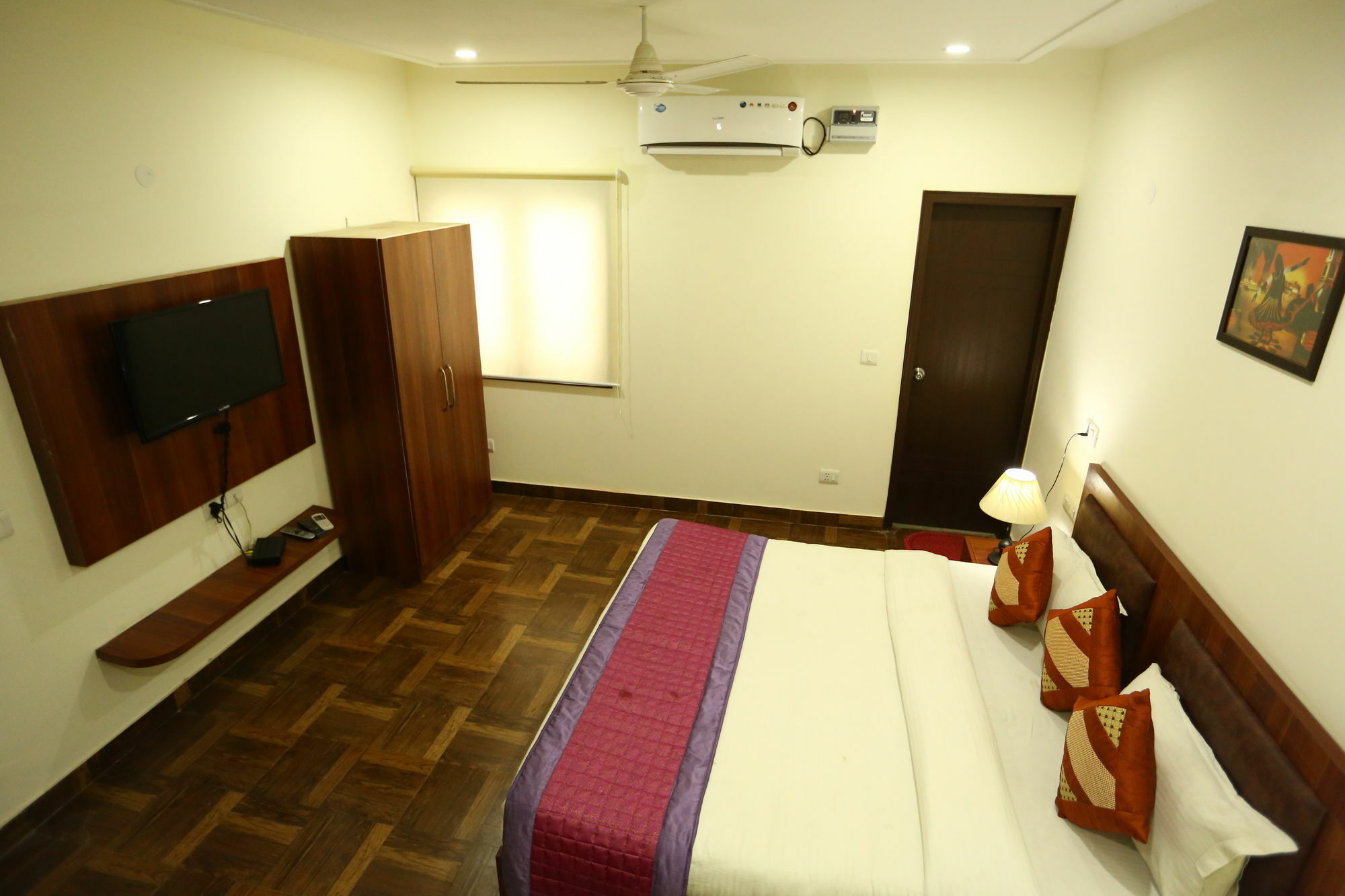 Hotel Aerotech Suite Нью-Дели Экстерьер фото