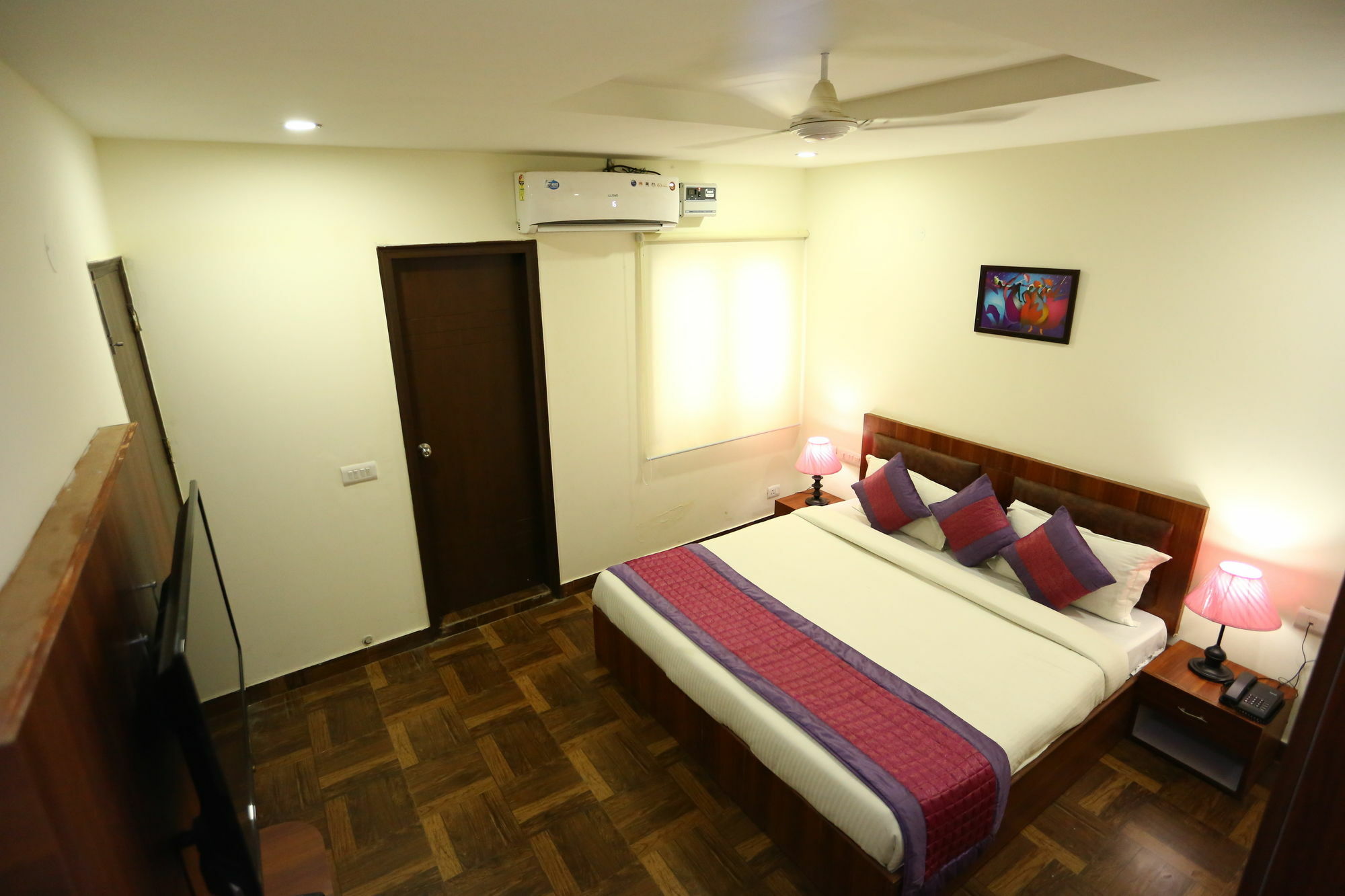 Hotel Aerotech Suite Нью-Дели Экстерьер фото